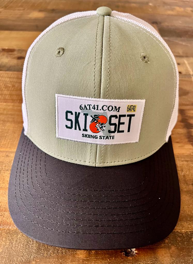 TRUCKER HAT SKI PLATE SAGE