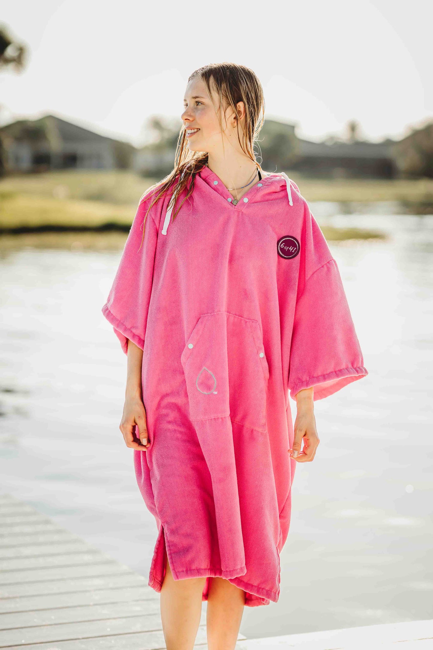WOMEN PONCHO STRAWBERRY